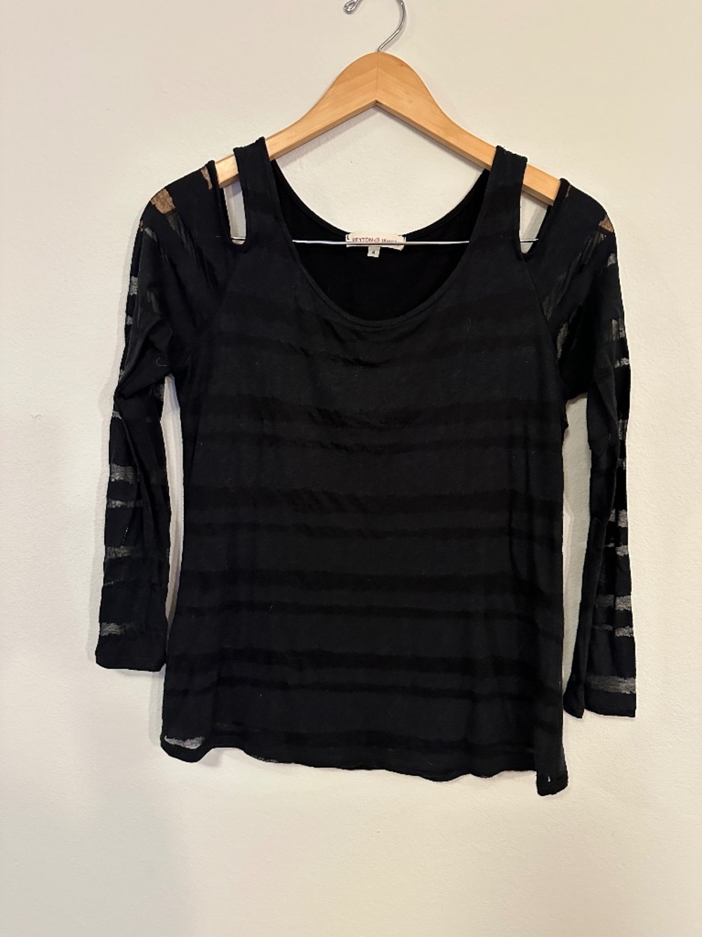 Peyton Jensen Black Cold Shoulder Layered Stripe Top Women’s M Sheer 3/4 Sleeve
